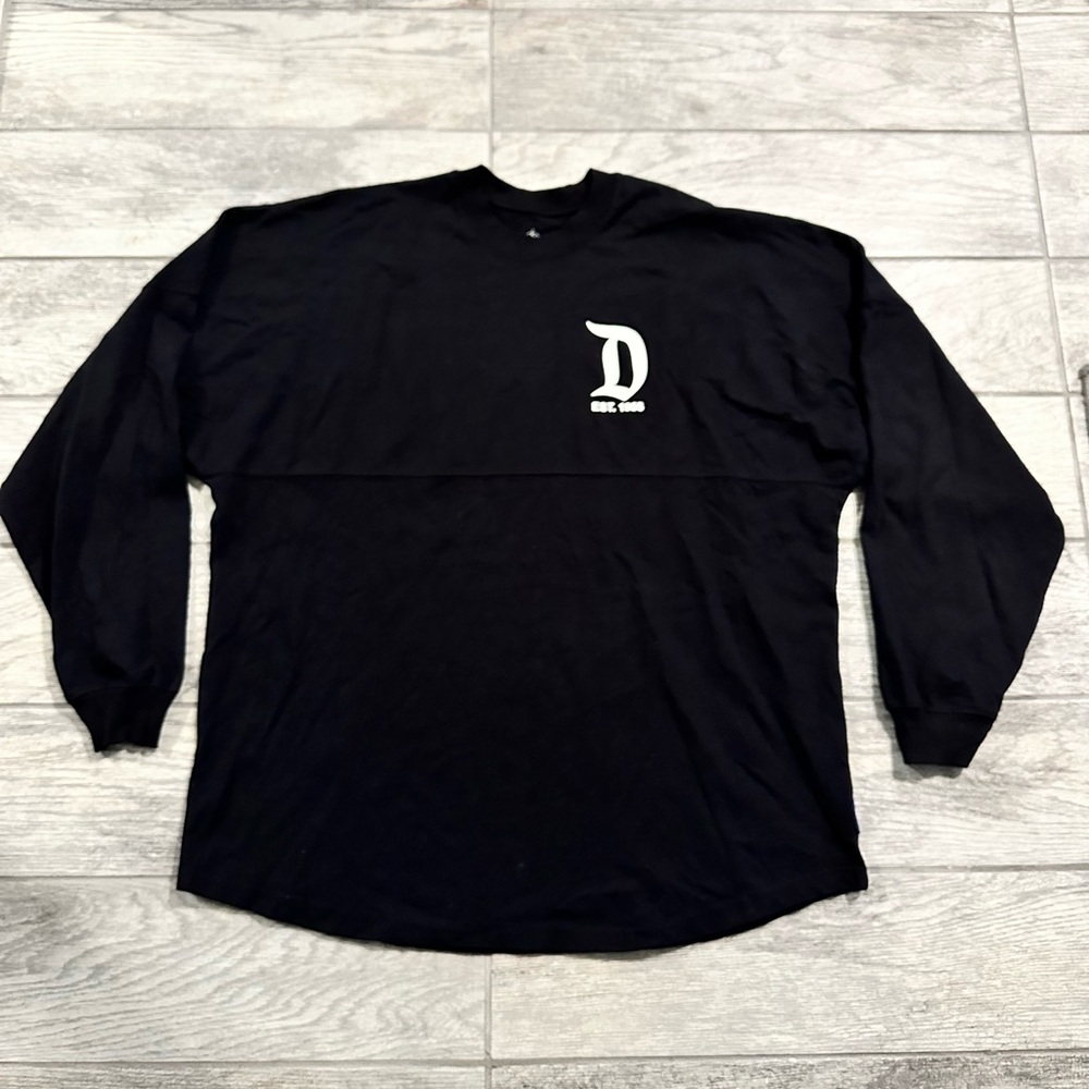 Disneyland Parks Resort Spirit Jersey Adult Size XL Black Long Sleeve